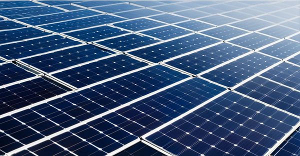 Panneau solaire photovoltaïque : optez pour l'énergie verte et économique